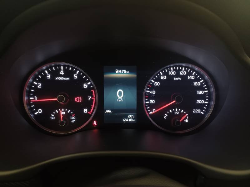 Kia Stonic - Photo 24