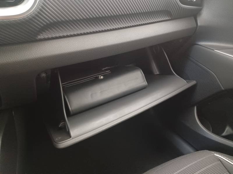 Kia Stonic - Photo 31