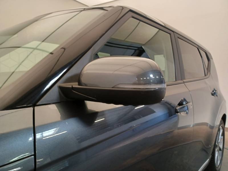 Kia Soul - Photo 34