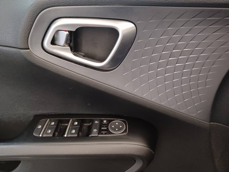 Kia Soul - Photo 36