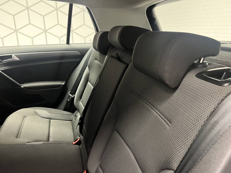 Volkswagen Golf - Photo 23