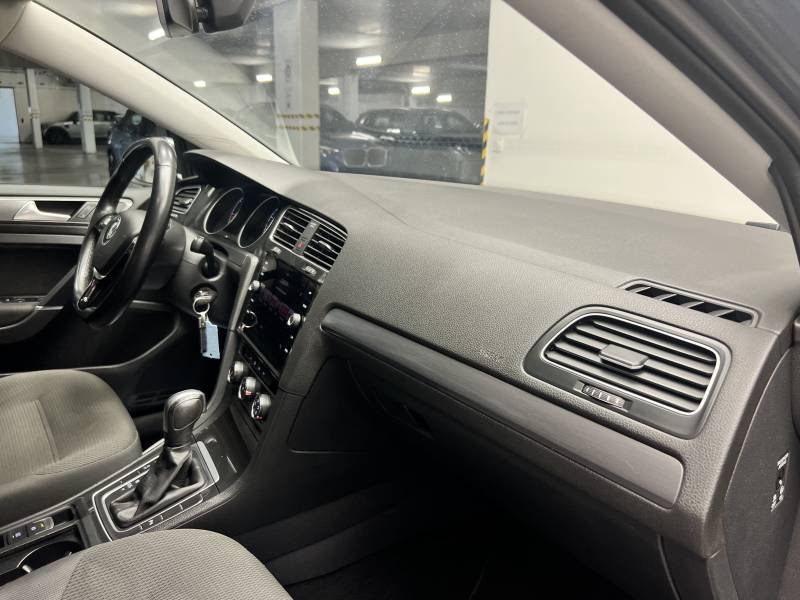 Volkswagen Golf - Photo 29