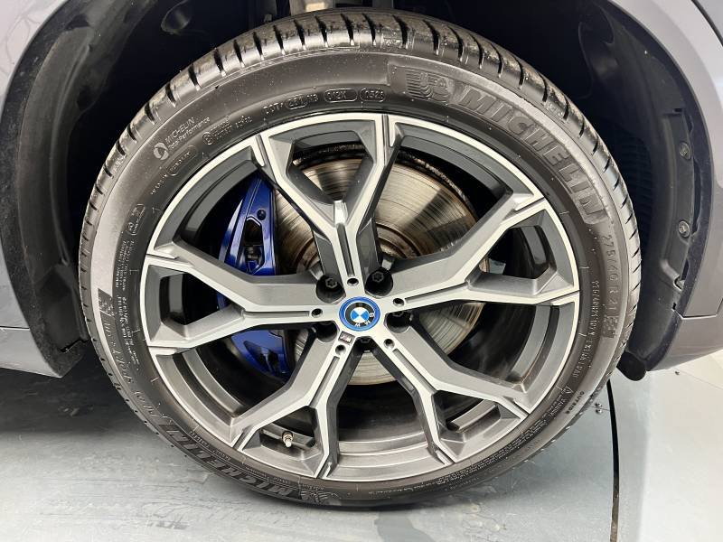 BMW X5 - Photo 21