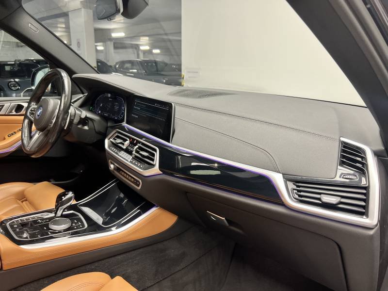 BMW X5 - Photo 33