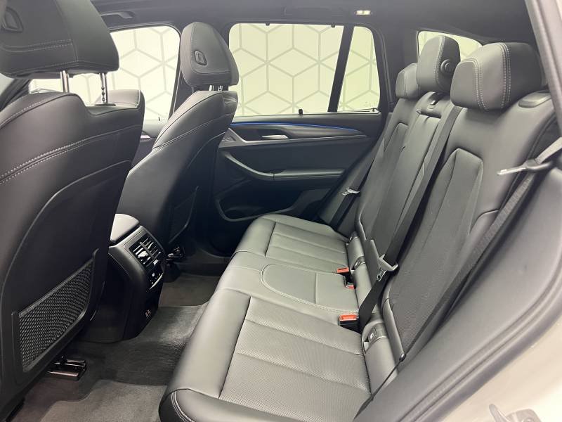 BMW X3 - Photo 24