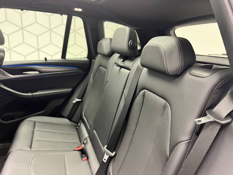 BMW X3 - Photo 25