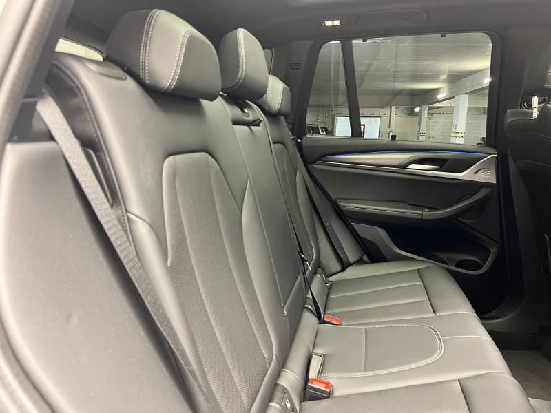 BMW X3 - Photo 29
