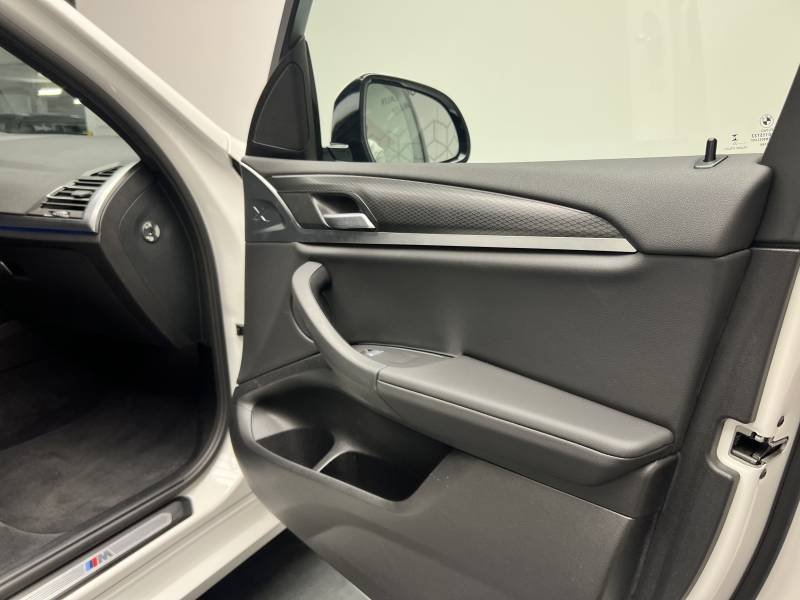 BMW X3 - Photo 35