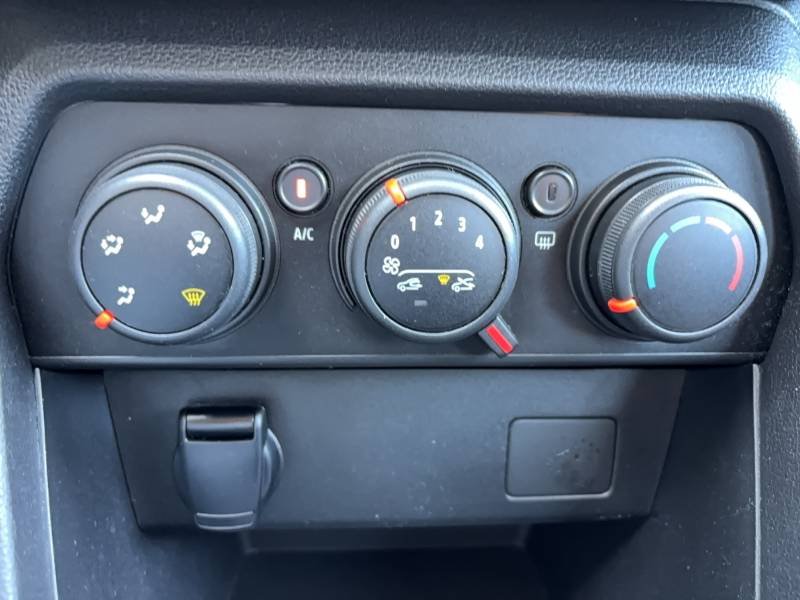 Dacia Sandero - Photo 39