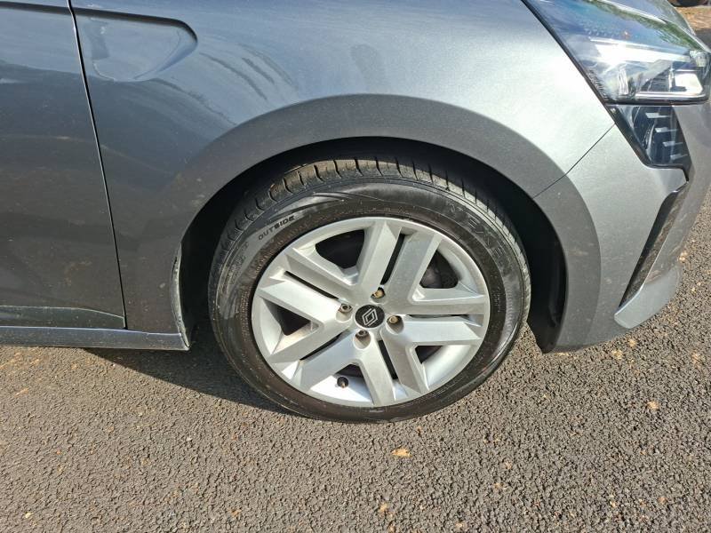 Renault Clio - Photo 21
