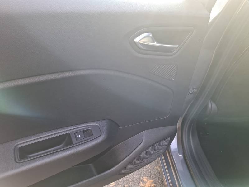 Renault Clio - Photo 37