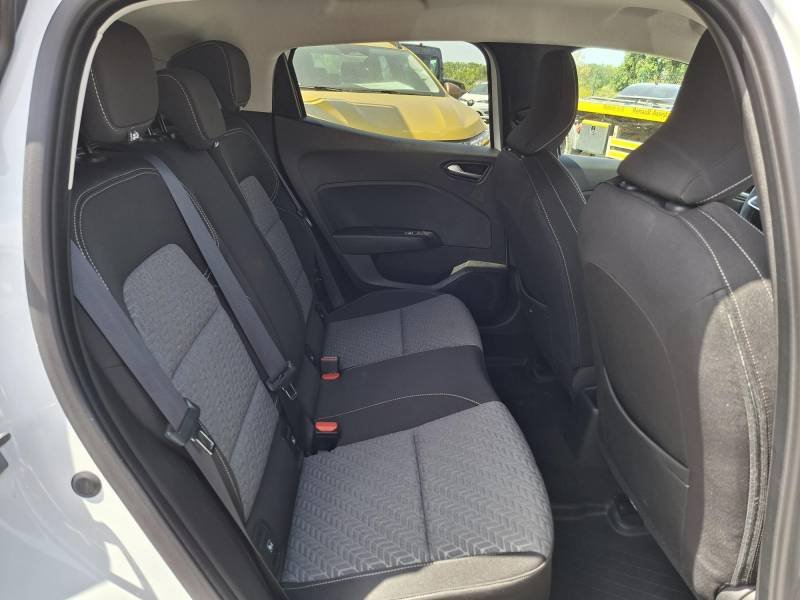 Renault Clio - Photo 25
