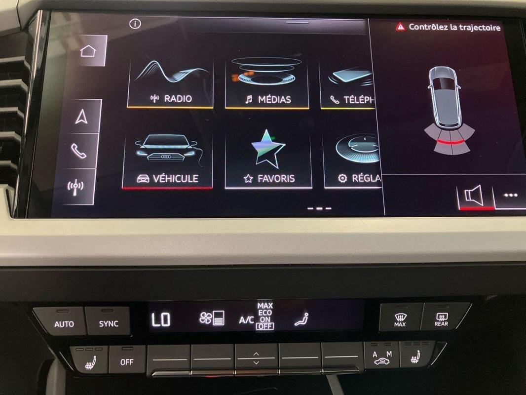 Audi Q4 e-tron - Photo 18