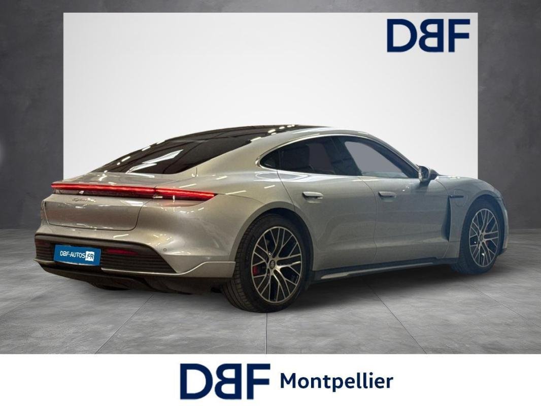 Porsche taycan - Photo 6