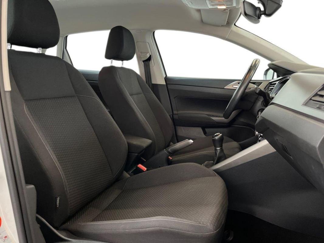 Volkswagen Polo - Photo 13