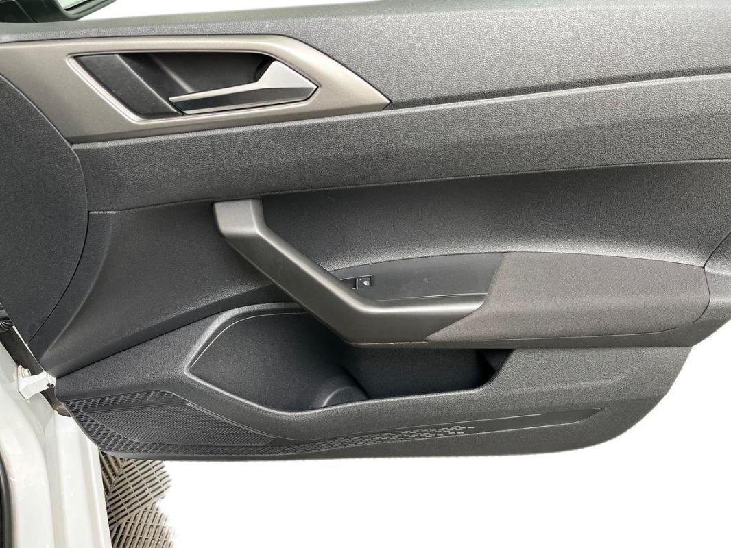 Volkswagen Polo - Photo 15