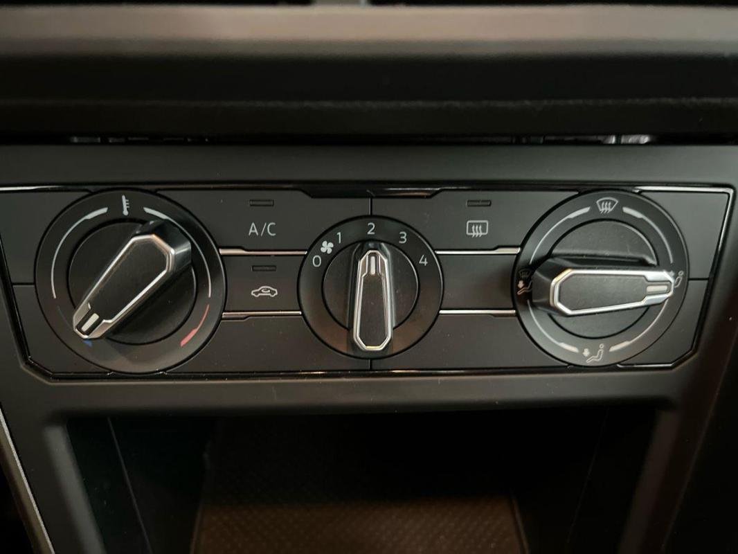 Volkswagen Polo - Photo 19