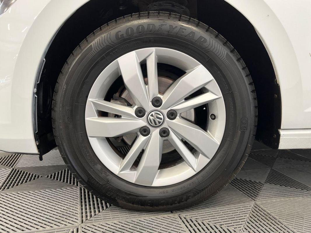 Volkswagen Polo - Photo 29