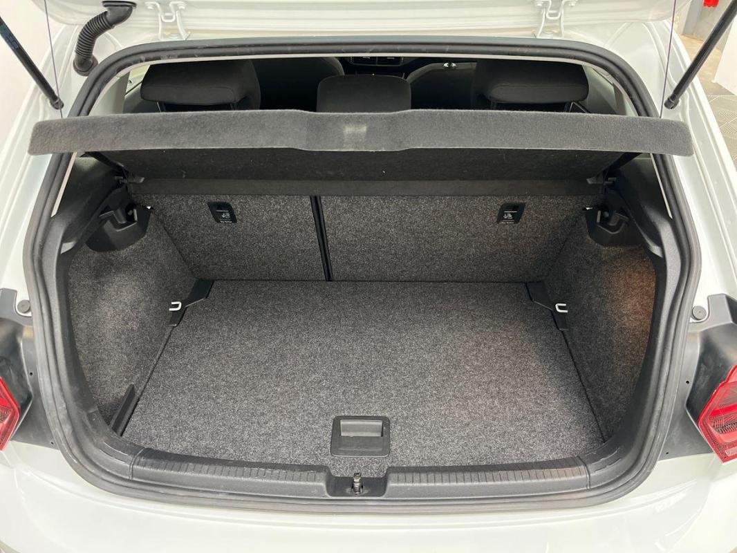 Volkswagen Polo - Photo 31
