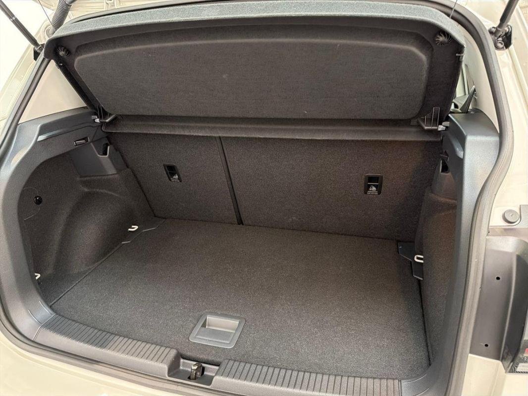 Volkswagen T-Cross - Photo 32