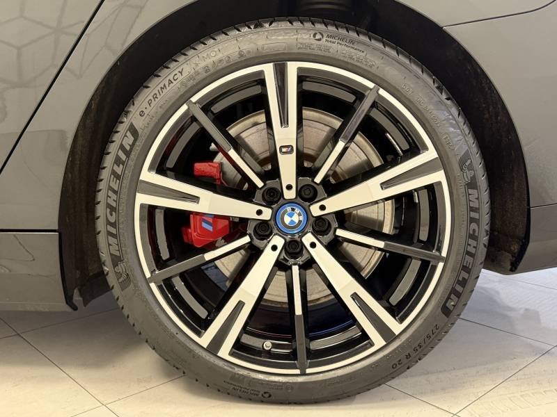 BMW Série 5 - Photo 26