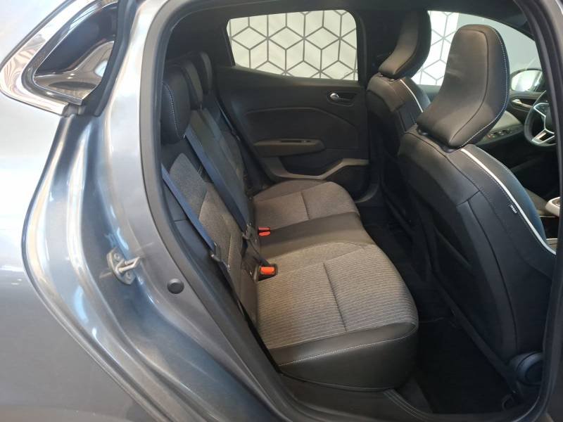 Renault Clio - Photo 17