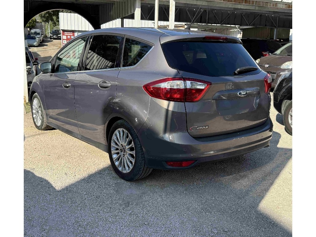 Ford C-Max - Photo 2