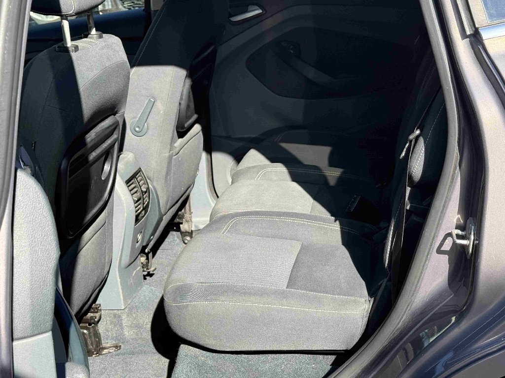 Ford C-Max - Photo 7