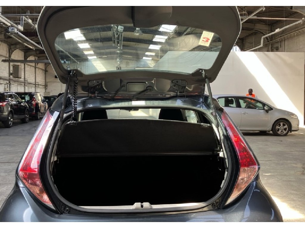 Toyota Aygo - Photo 8