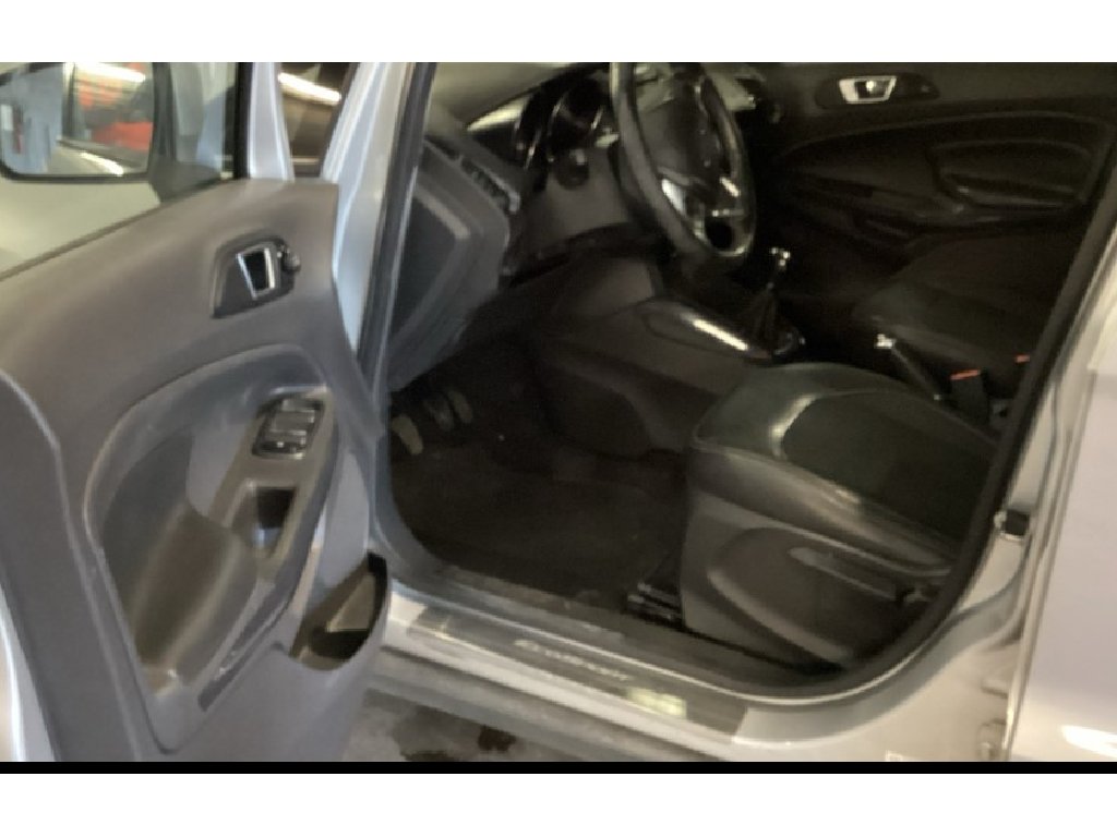 Ford EcoSport - Photo 6