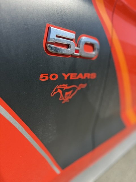Ford Mustang - Photo 7