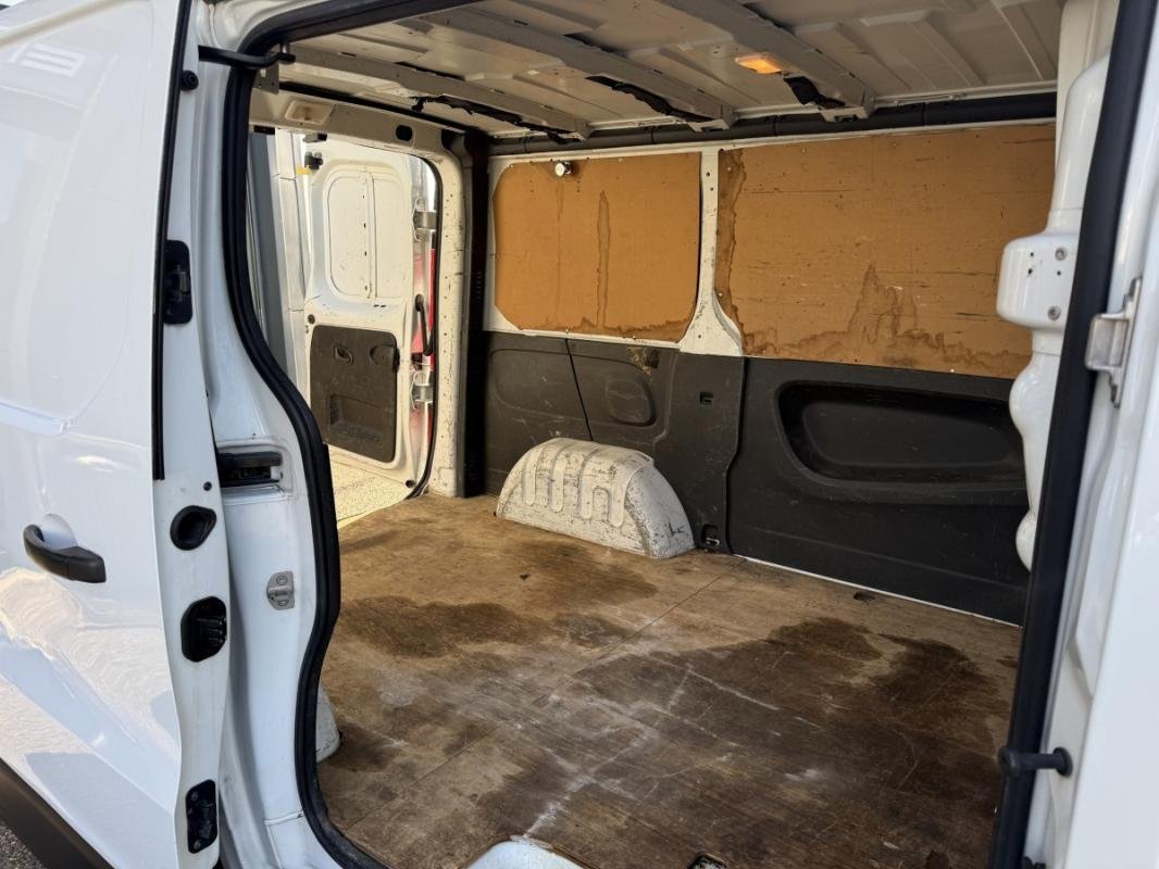 Renault Trafic - Photo 16