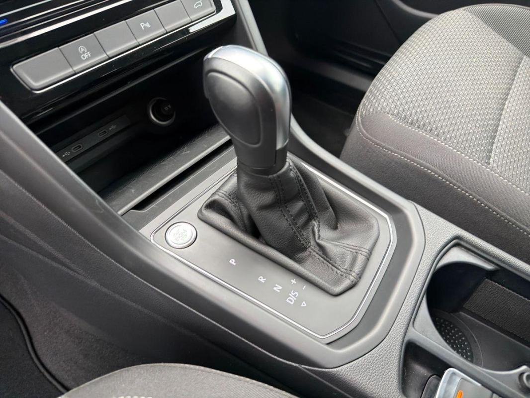 Volkswagen Touran - Photo 11