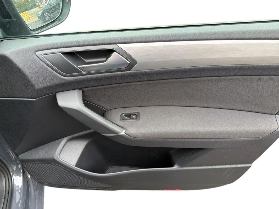 Volkswagen Touran - Photo 15