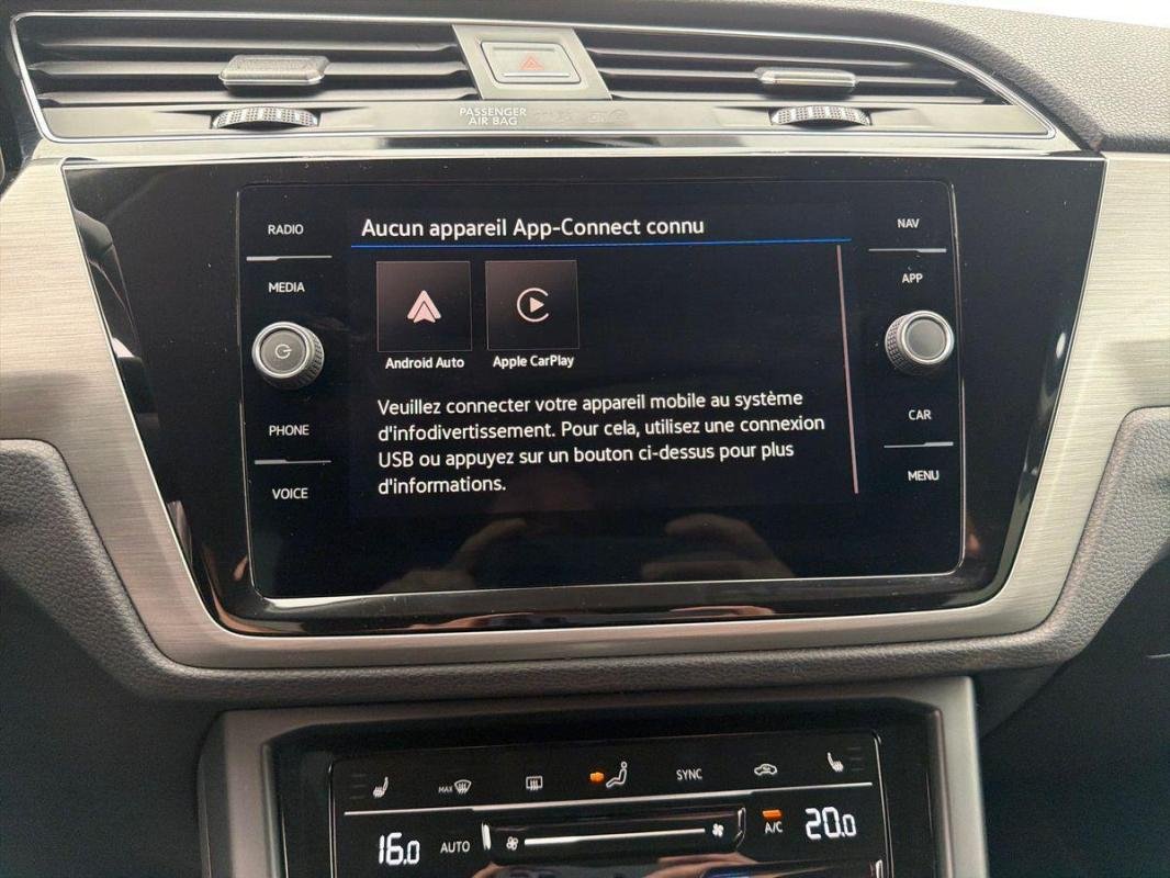 Volkswagen Touran - Photo 17