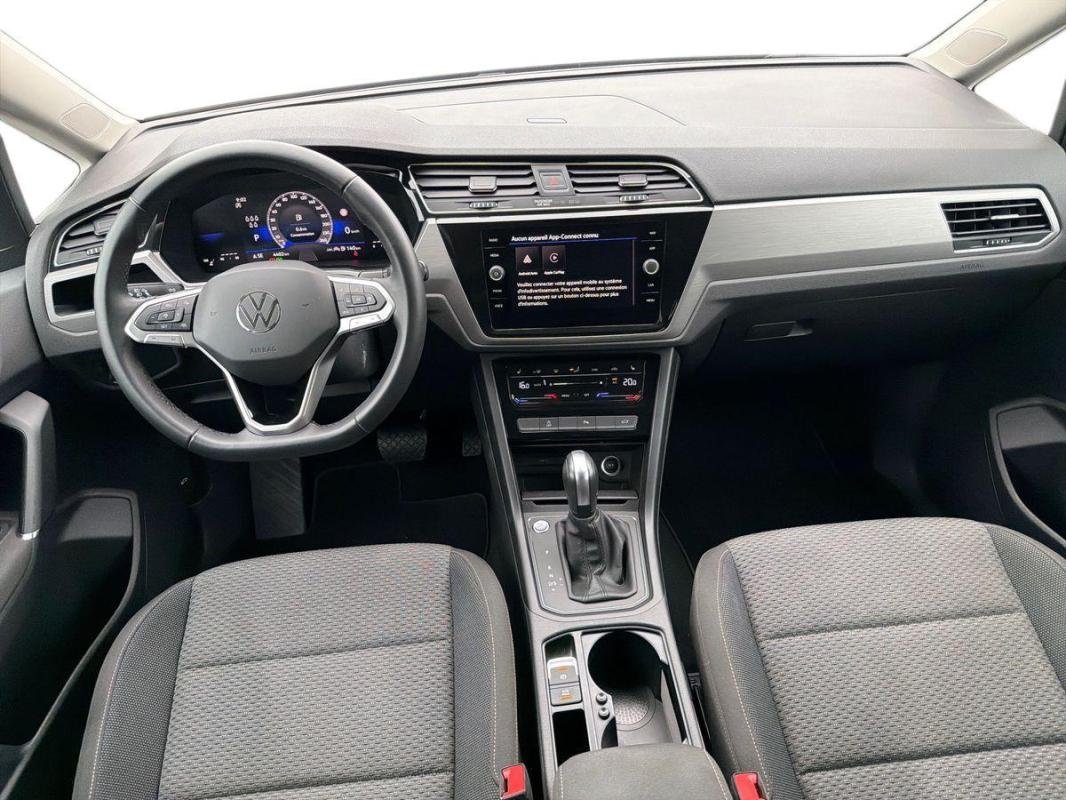 Volkswagen Touran - Photo 8