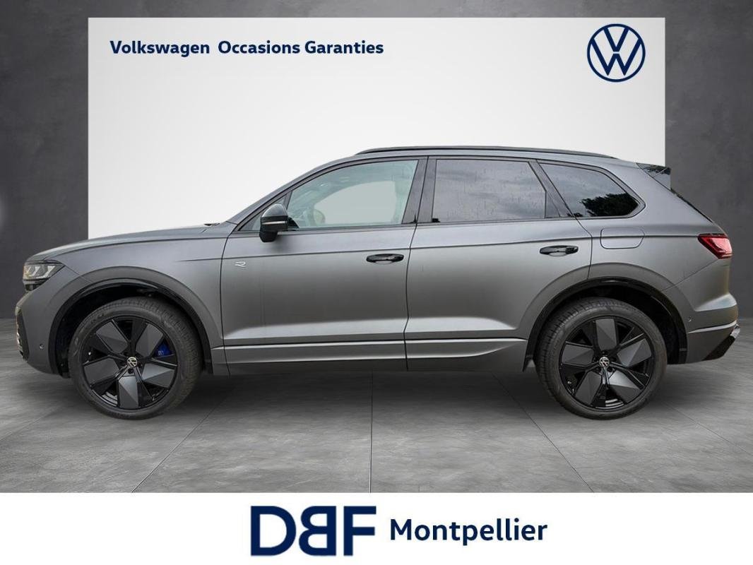 Volkswagen Touareg - Photo 2