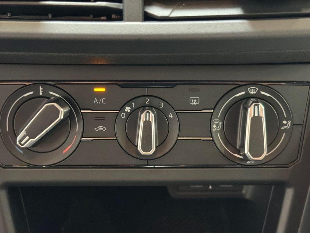 Volkswagen Polo - Photo 19