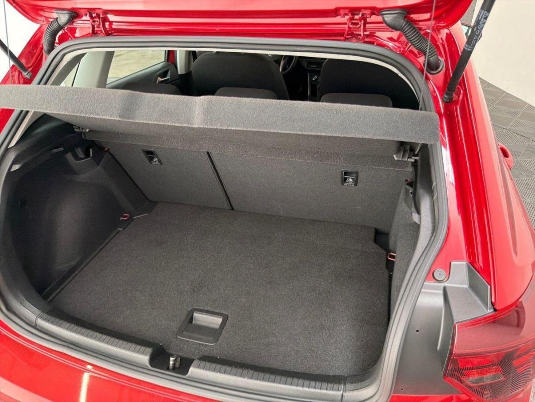Volkswagen Polo - Photo 32