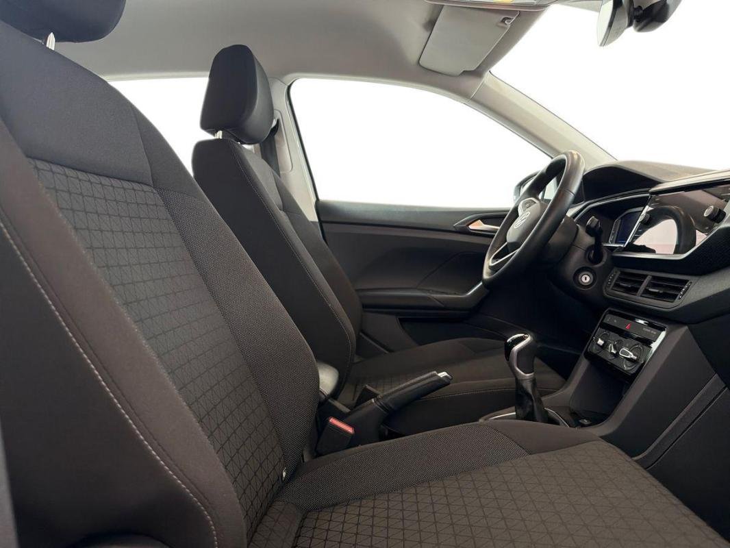 Volkswagen T-Cross - Photo 13