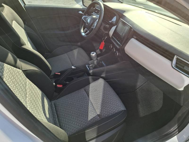 Renault Clio - Photo 17