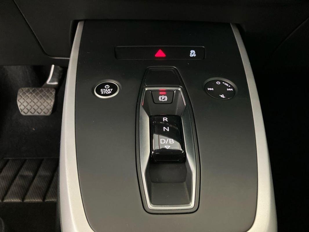 Audi Q4 e-tron - Photo 11
