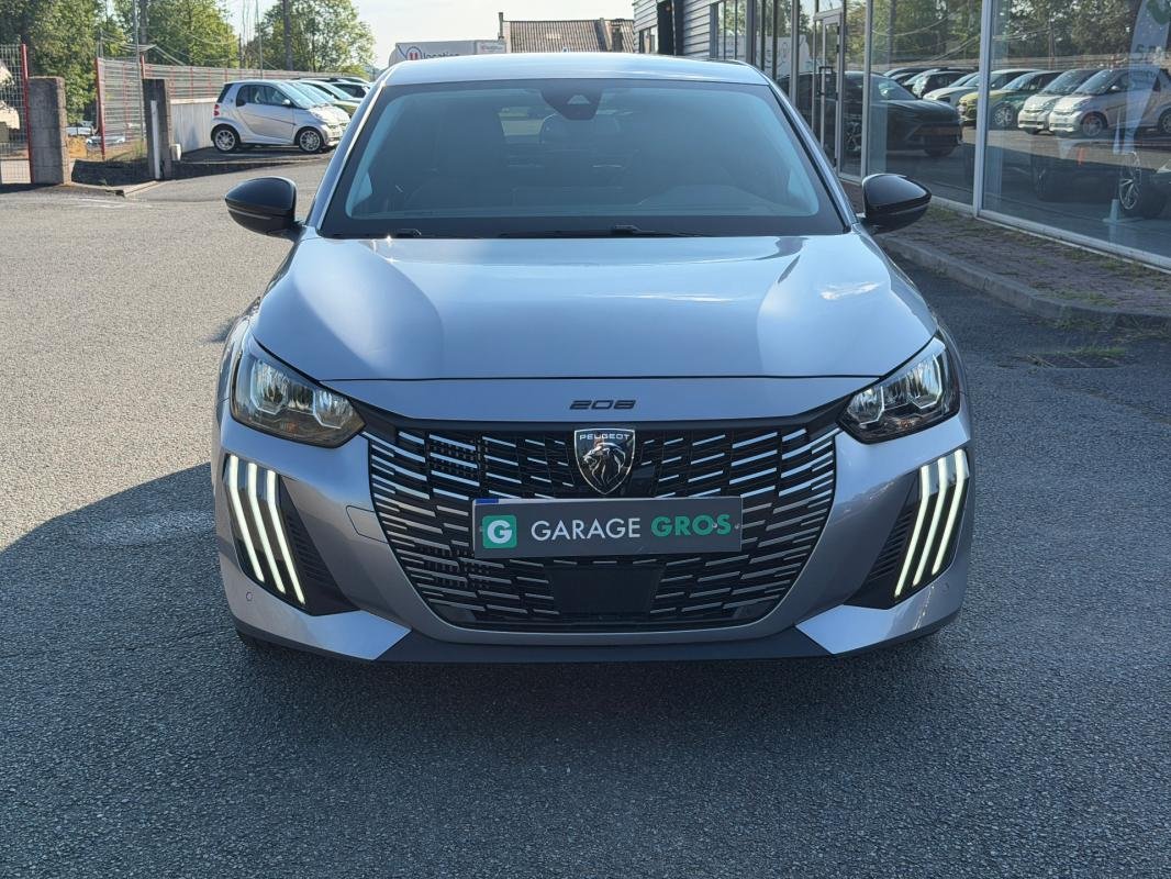 Peugeot 208 - Photo 3