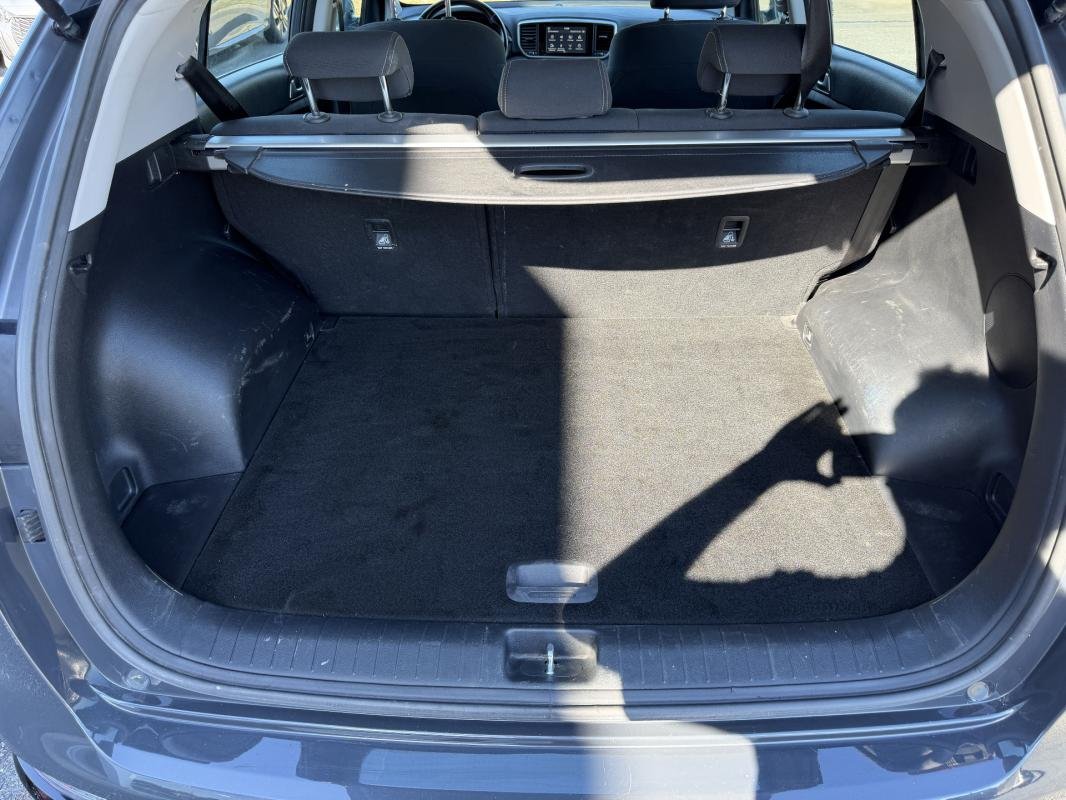 Kia Sportage - Photo 16