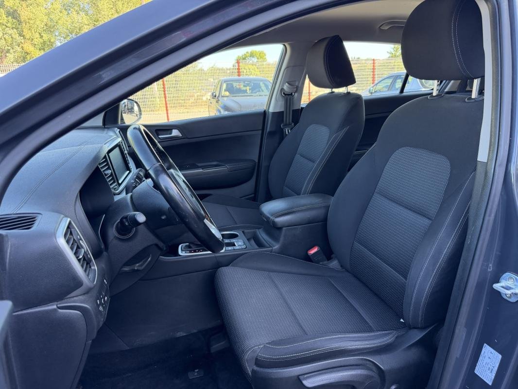 Kia Sportage - Photo 17