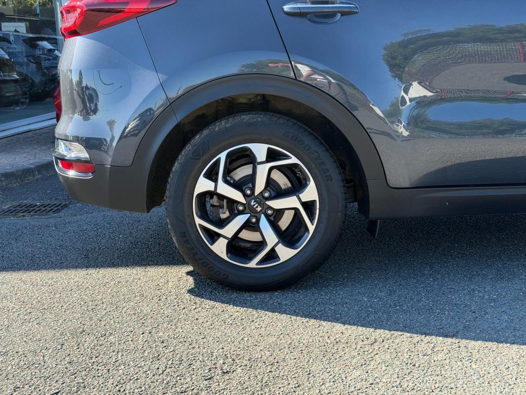 Kia Sportage - Photo 21
