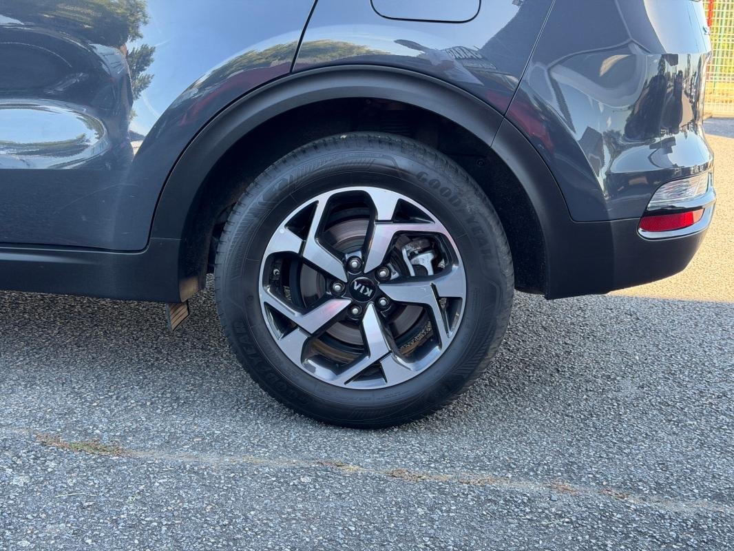 Kia Sportage - Photo 23
