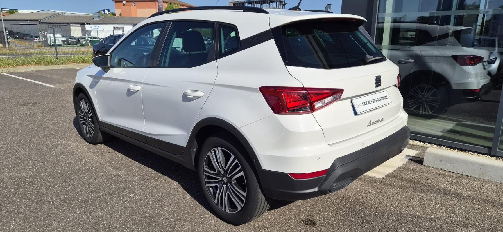 Seat Arona - Photo 3