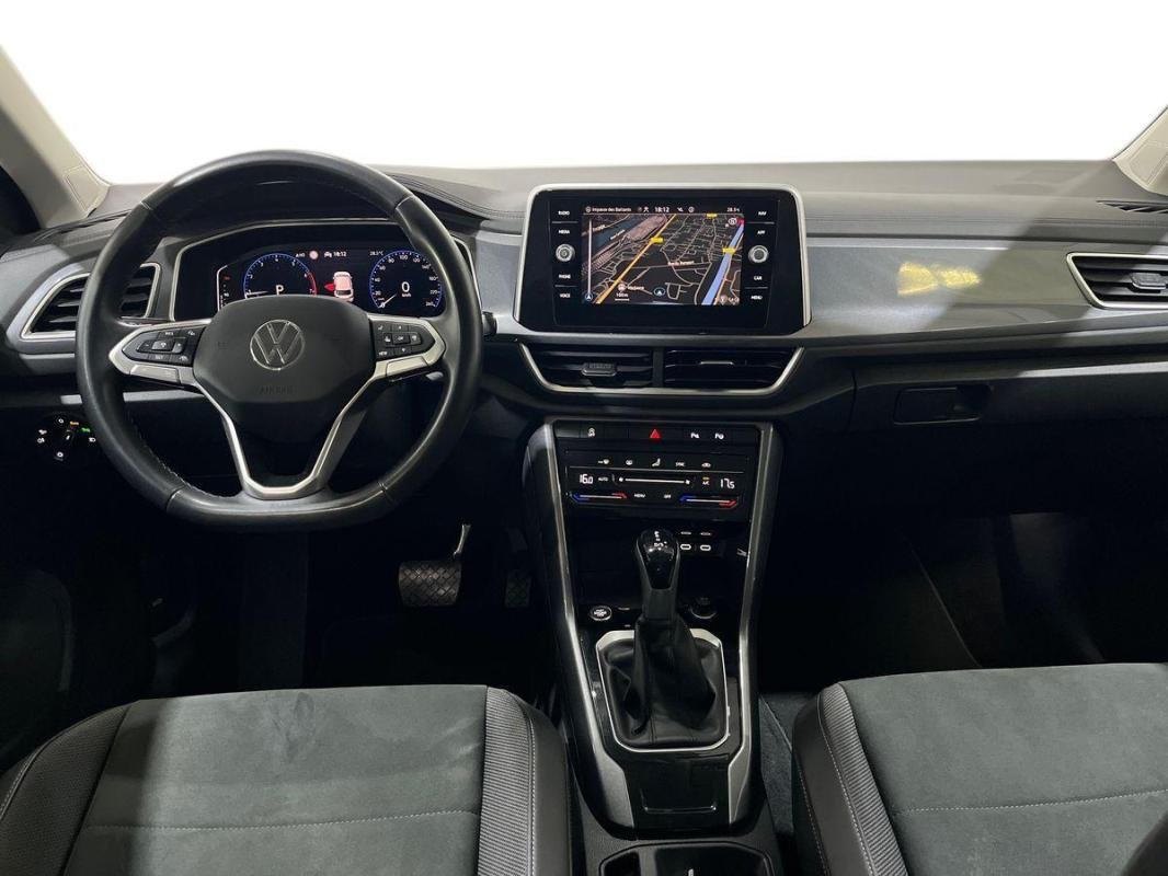 Volkswagen T-Roc - Photo 8