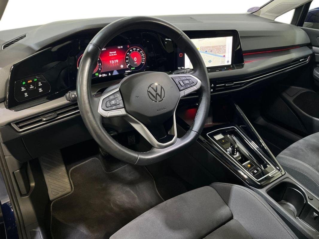 Volkswagen Golf - Photo 9